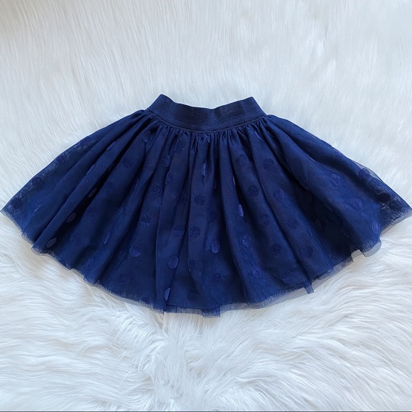 Tommy Bahama 4-piece 12M Baby Girl Outfit - Sweater, Leggings, Skirt, & Headband - Picture 4 of 8